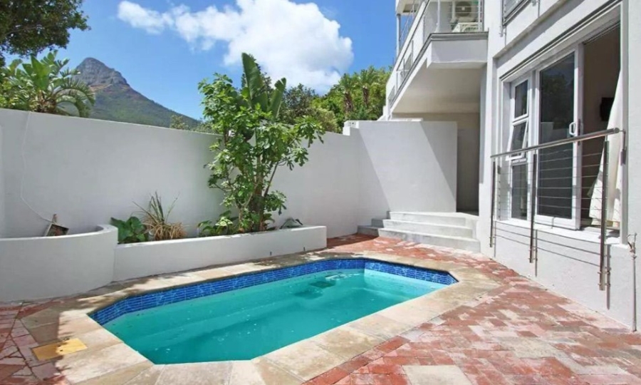 To Let 4 Bedroom Property for Rent in Camps Bay Western Cape